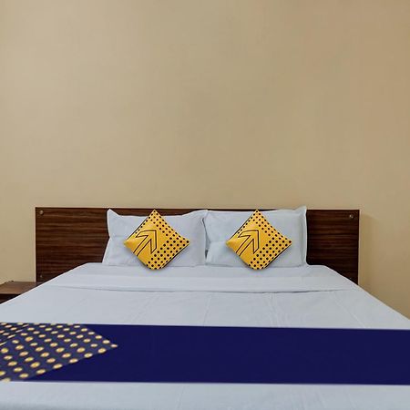 Hotel O Akash Lodge Latur Exterior photo